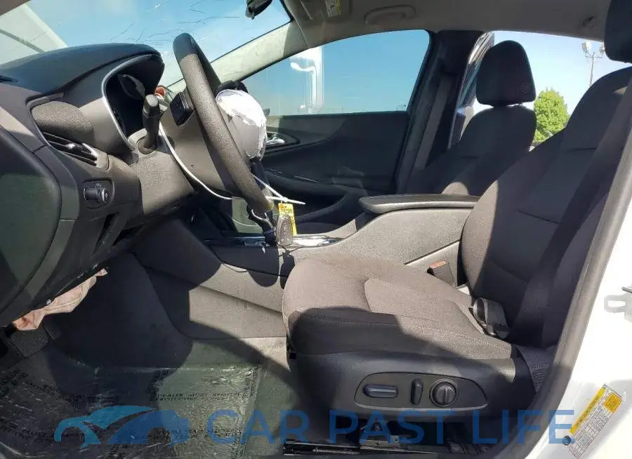 1G1ZD5ST2PF242885# 7