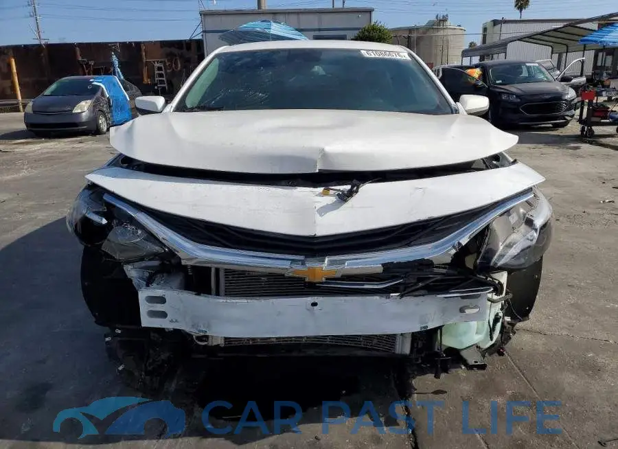 1G1ZD5ST2PF242885# 5