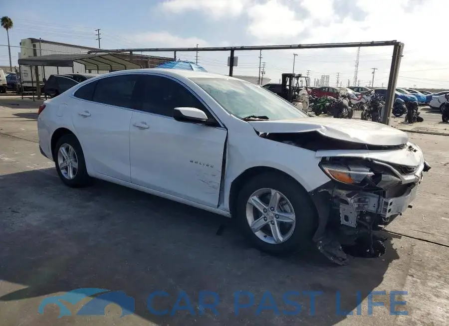 1G1ZD5ST2PF242885# 4