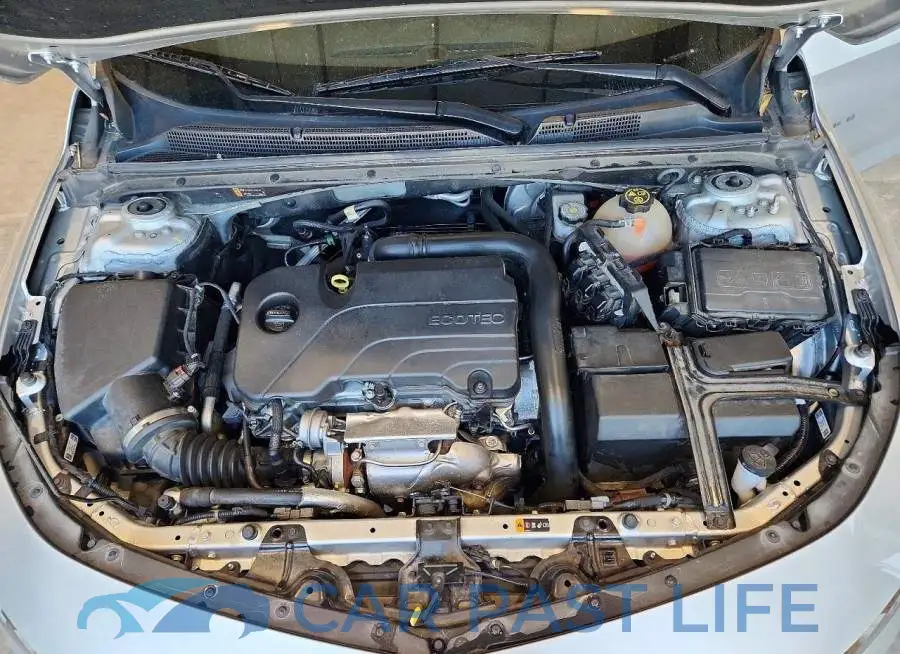 1G1ZD5ST4NF132790# 11