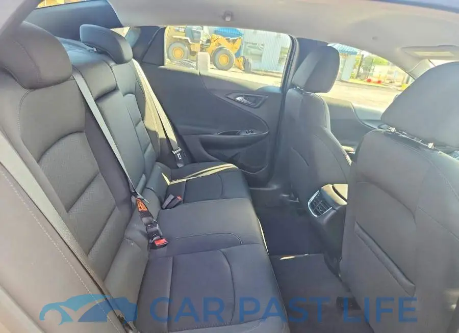 1G1ZD5ST6LF103403# 10