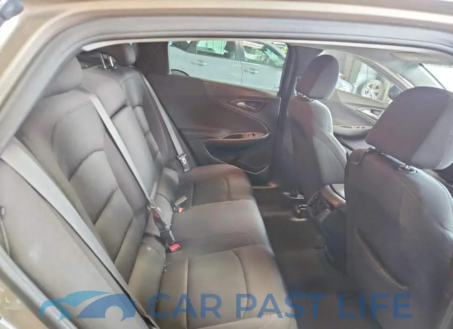 1G1ZD5ST7RF205754# 10