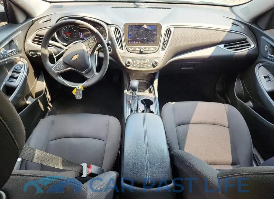 1G1ZD5ST8NF126359# 8