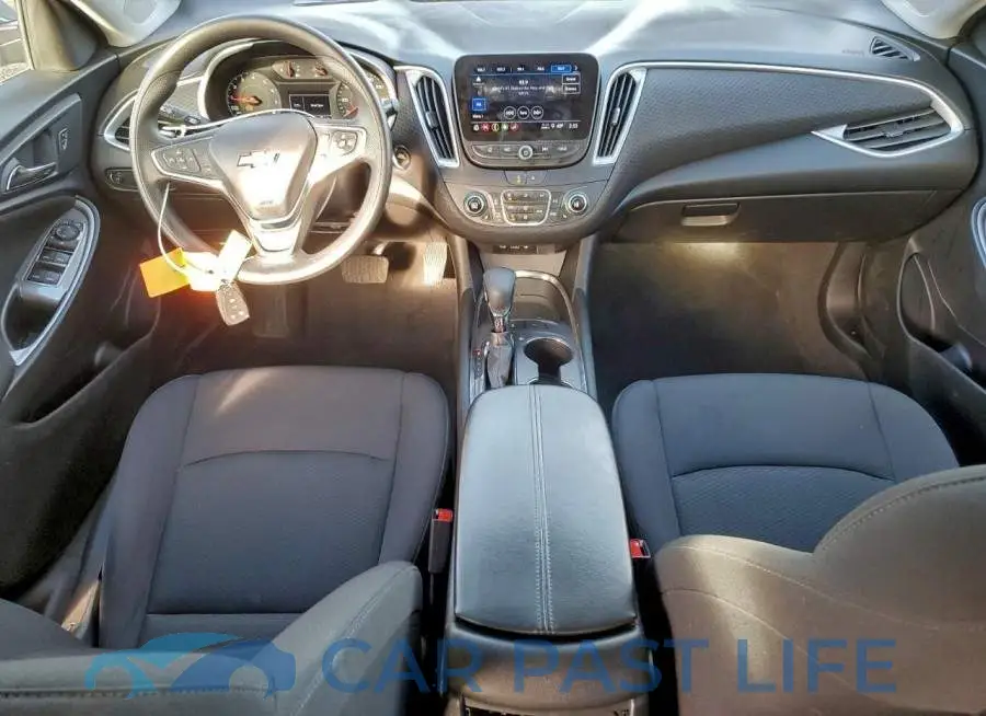 1G1ZD5ST8RF177687# 8