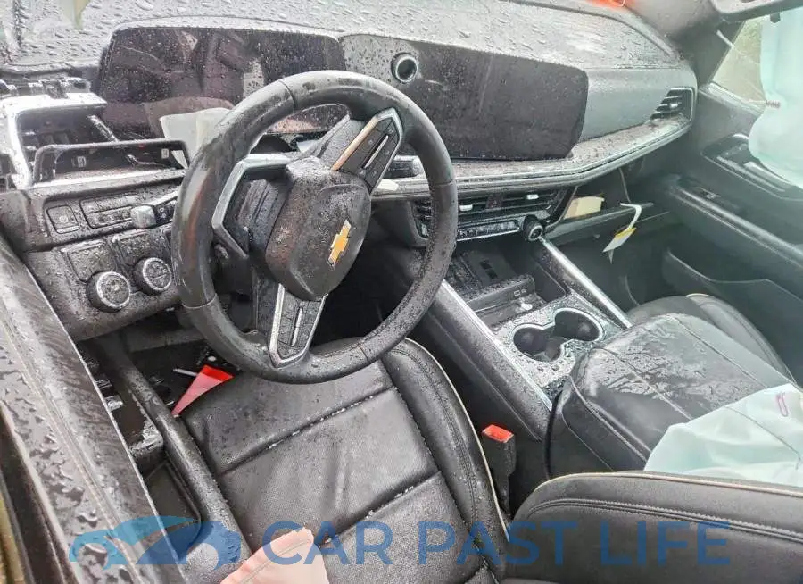 1GNS5SKD9TR330765# 8