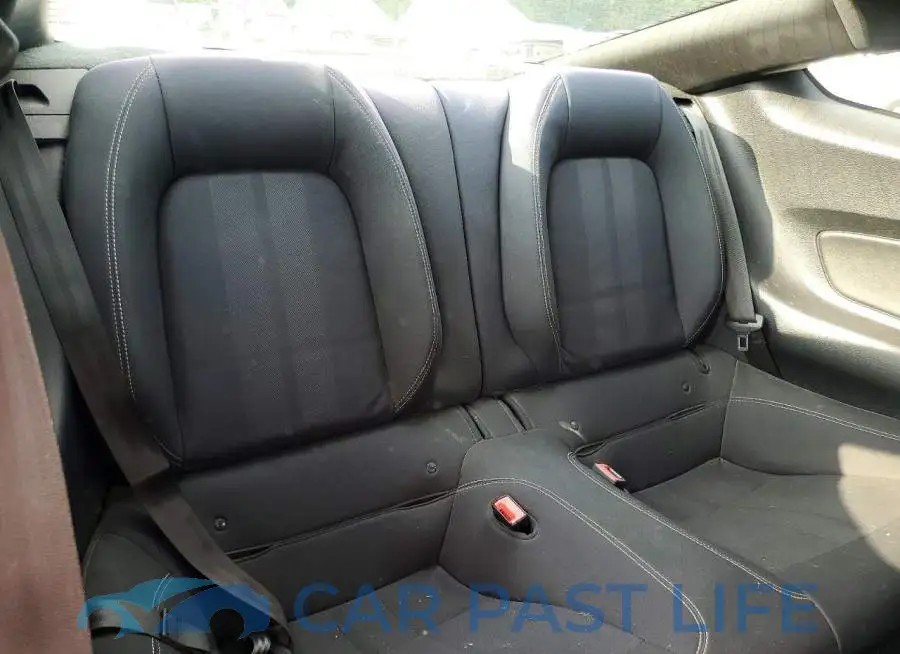 1FA6P8TH4J5117208# 10