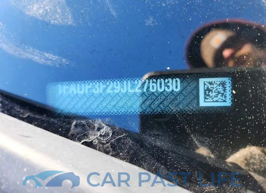1FADP3F29JL276030# 12