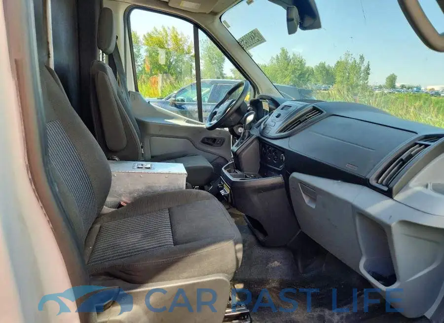1FTBF4XG7HKB11551# 11