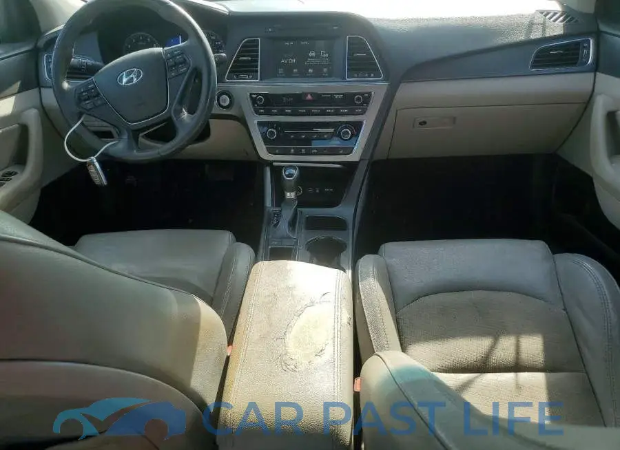 5NPE34AF5HH543771# 8