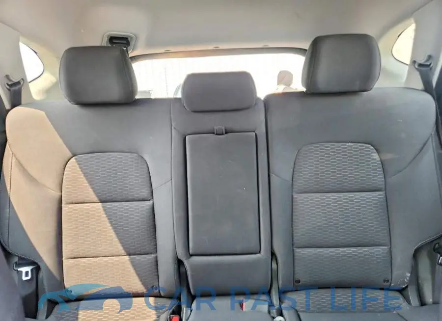 KM8J2CA42LU256800# 10