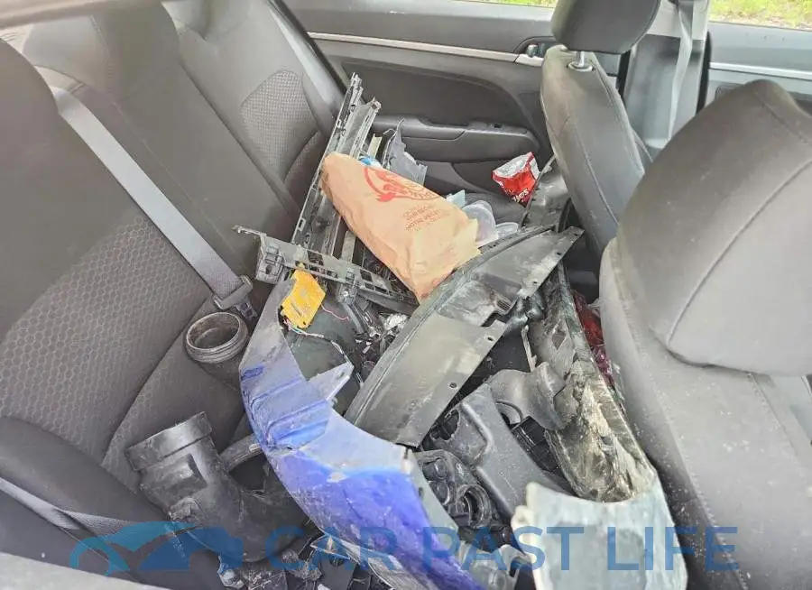 KMHD84LFXLU985921# 10