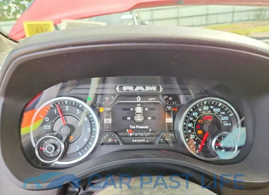 1C6SRFFT9NN430808# 9