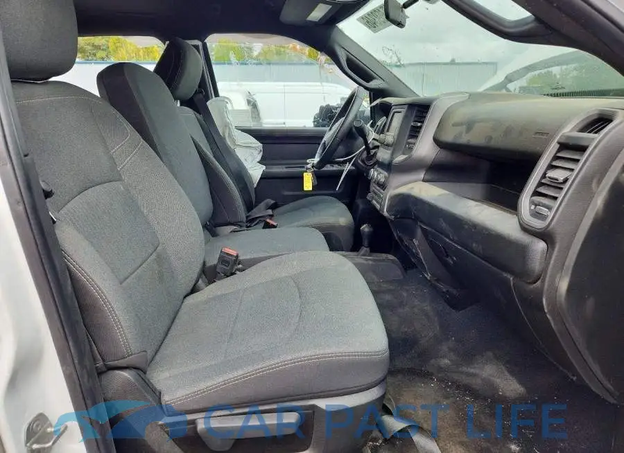 3C6UR5CL6PG538970# 7