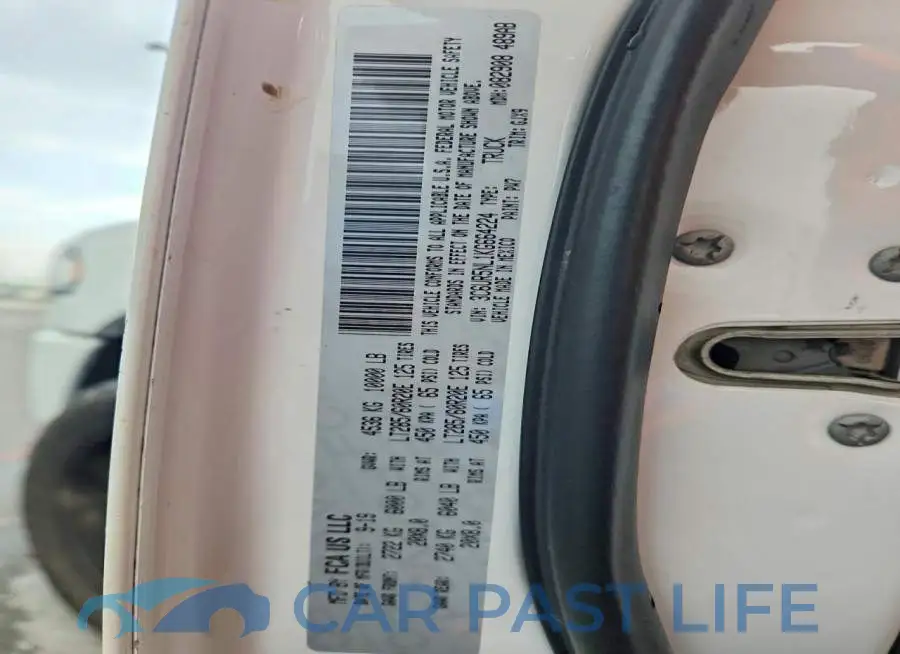 3C6UR5NL1KG664224# 12