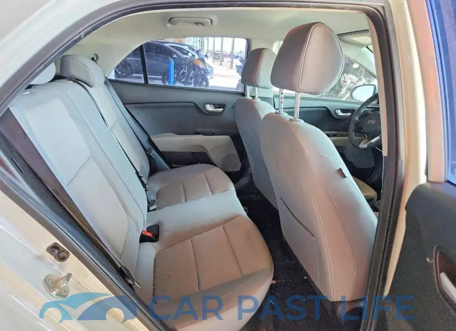 3KPA25AB9JE094352# 10