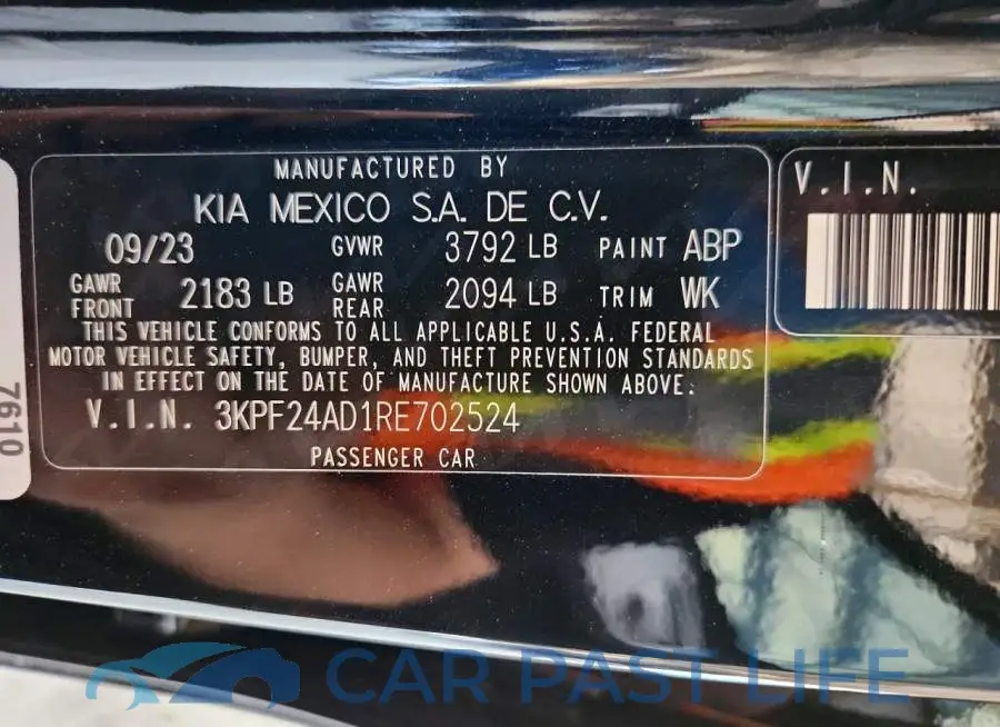 3KPF24AD1RE702524# 13
