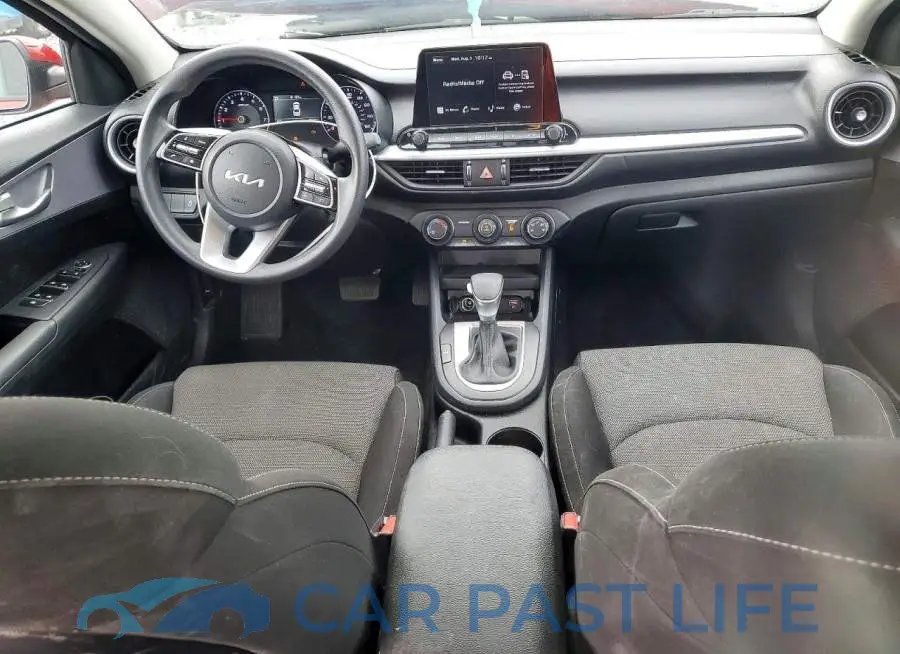 3KPF24AD2RE740229# 8