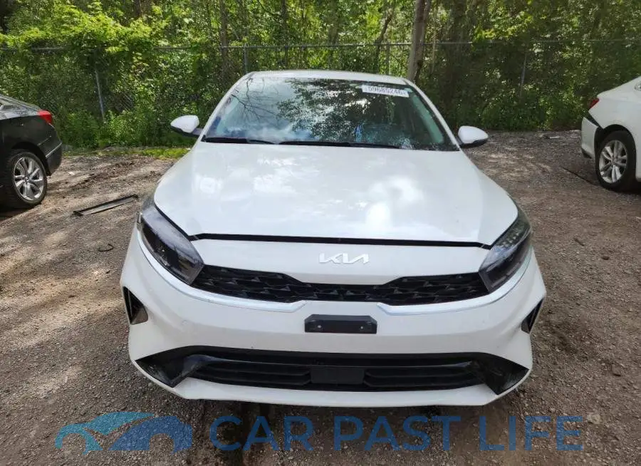 3KPF34AD2RE803293# 5