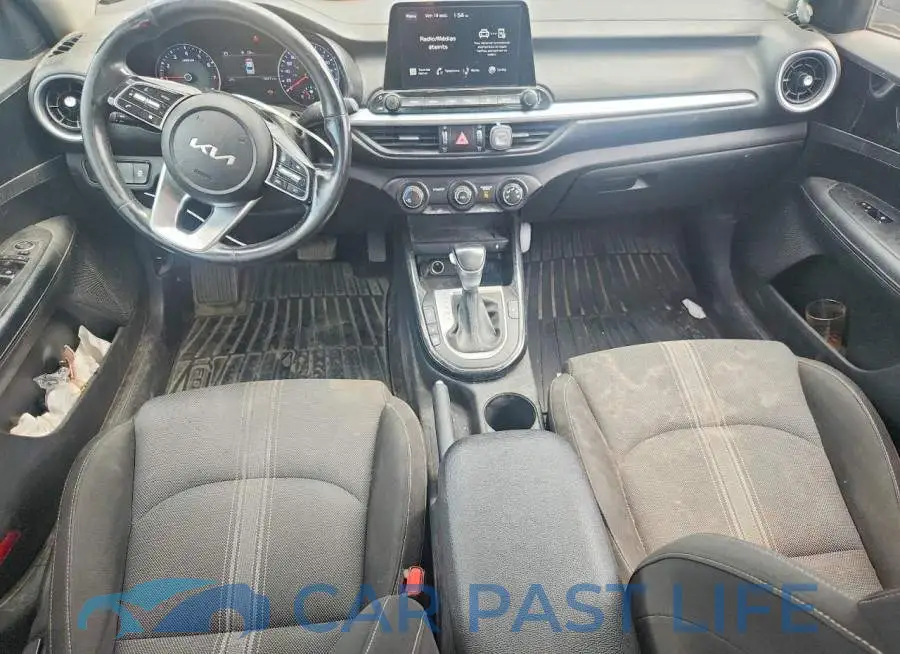 3KPF34AD6PE556325# 8