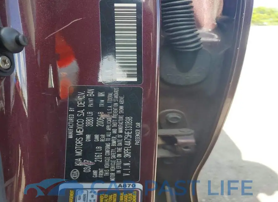 3KPFL4A75HE131898# 12