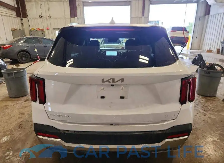 5XYRK4JF8RG304292# 6