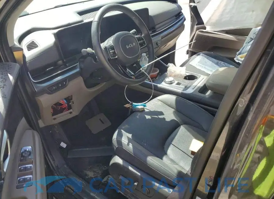 KNDNB5KA8T6117099# 8