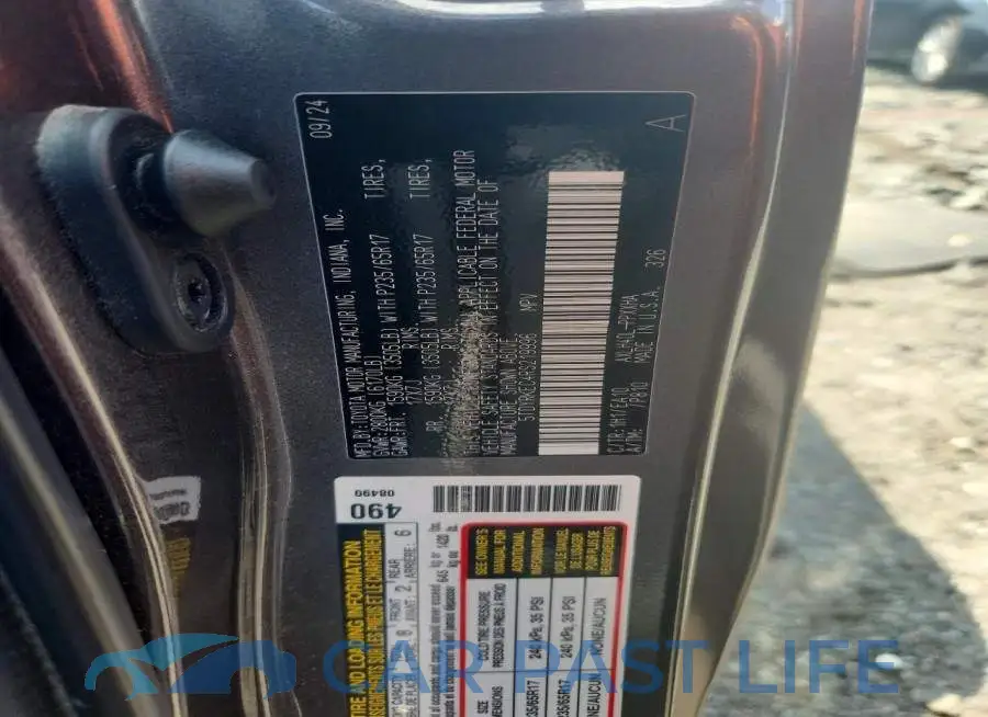 5TDYRKEC4RS219996# 14