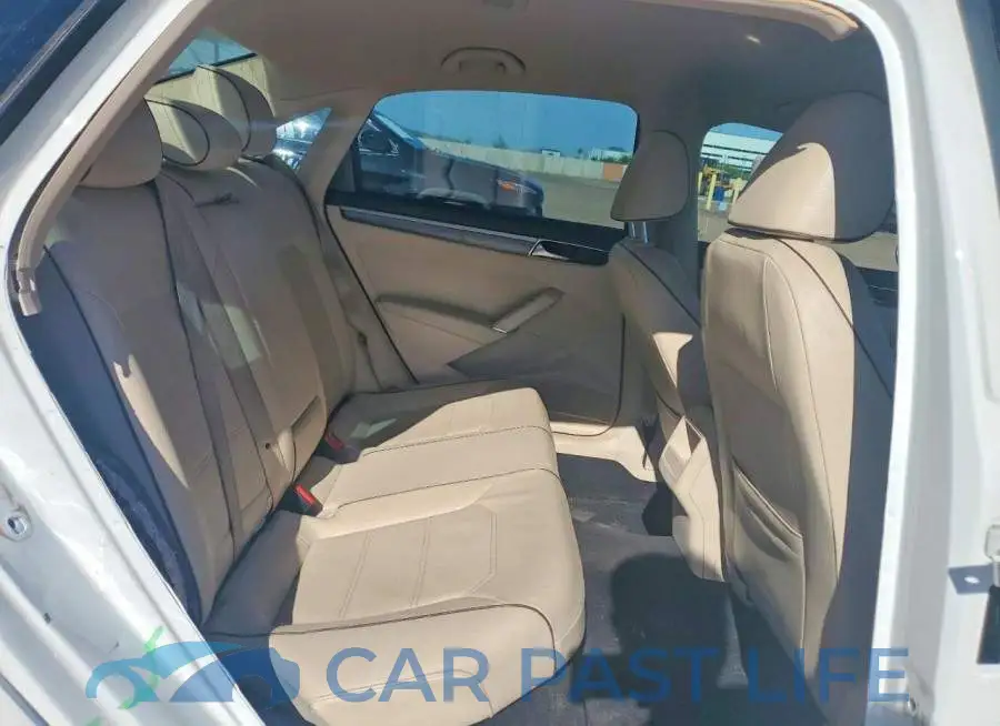 1VWDT7A39HC024847# 10