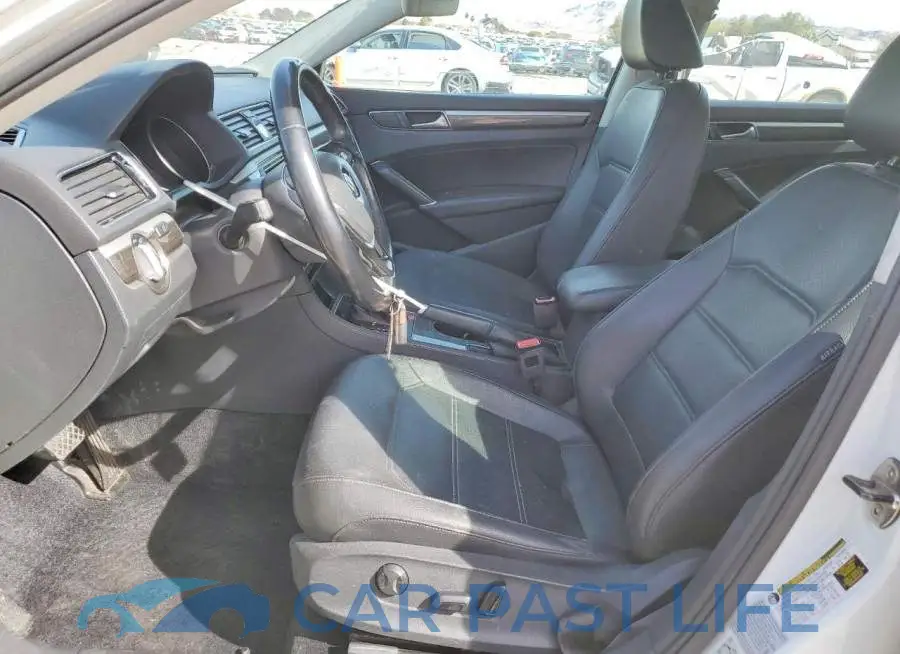 1VWGT7A37HC068634# 7