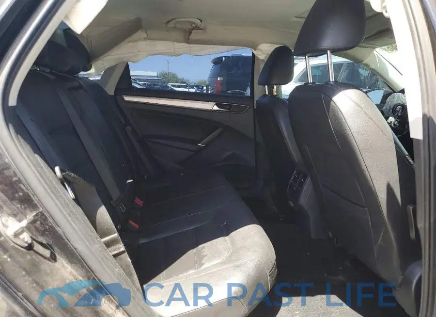 1VWLA7A35KC014020# 10