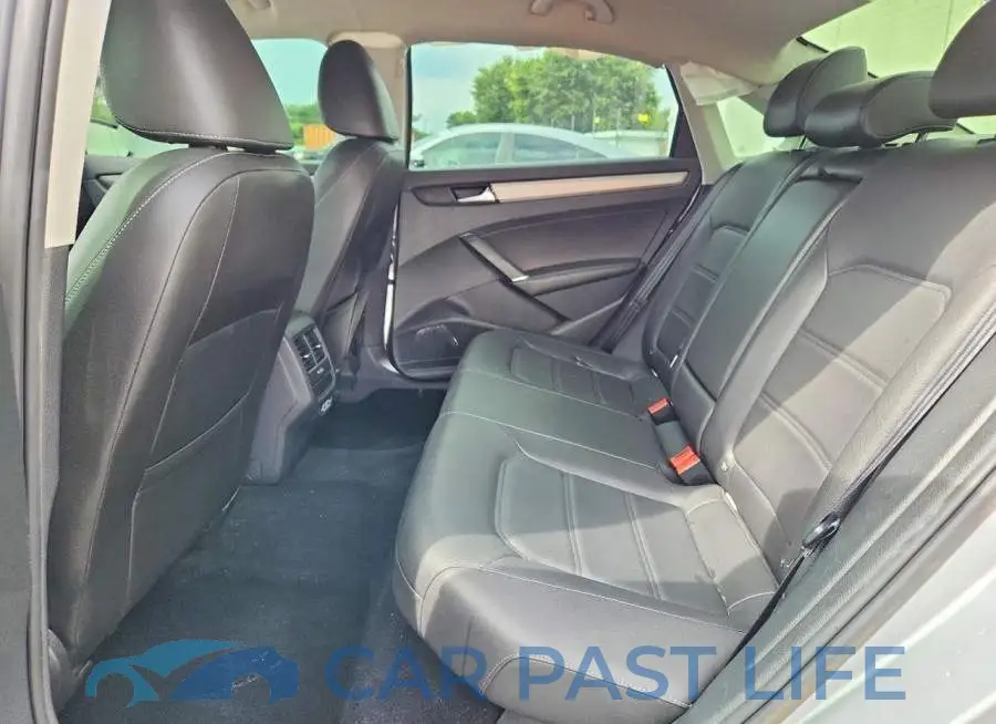 1VWSA7A35LC009851# 10