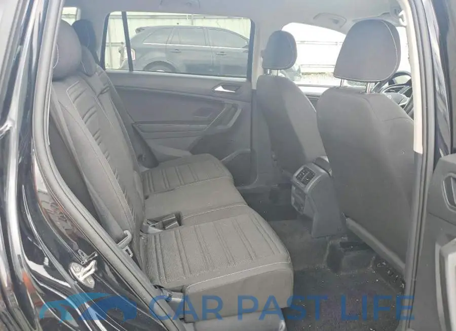 3VVFB7AX7RM130152# 11