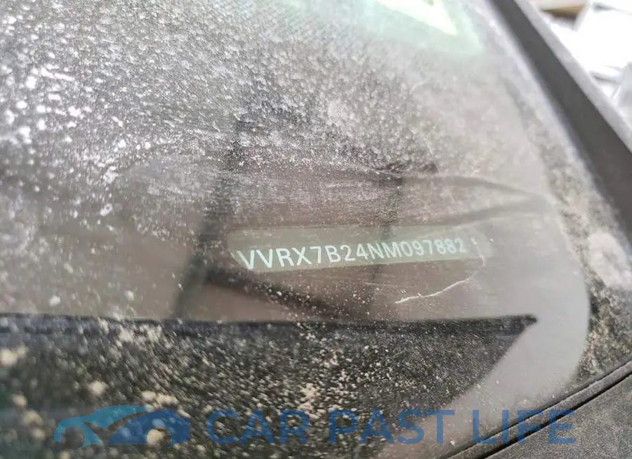 3VVRX7B24NM097882# 13