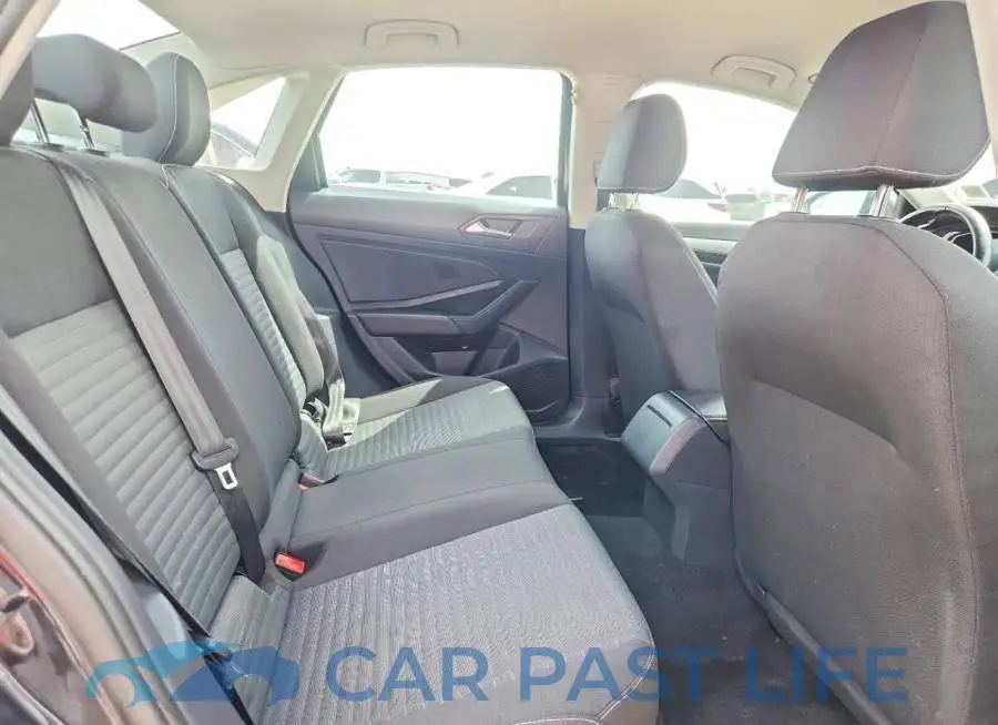 3VW5M7BU3RM057741# 10