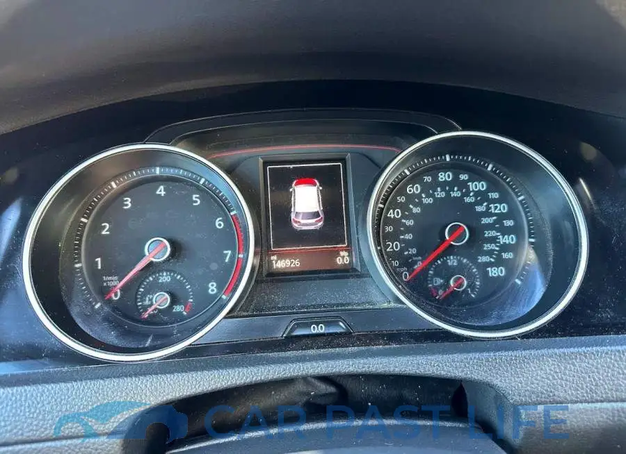 3VW5T7AU7MM000861# 7