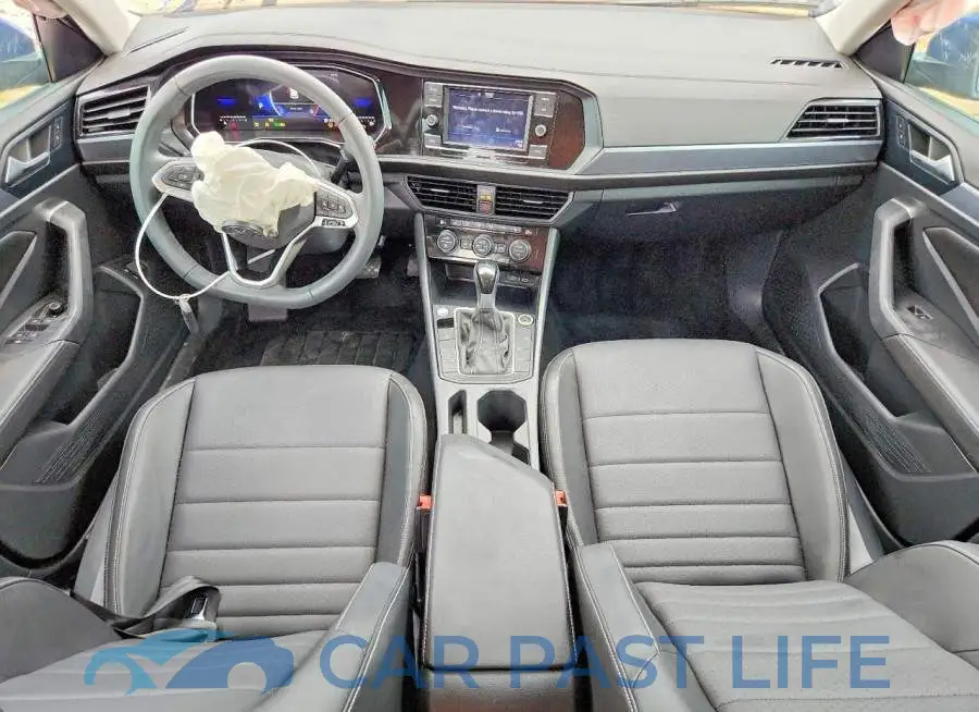 3VW7M7BU4RM067171# 8