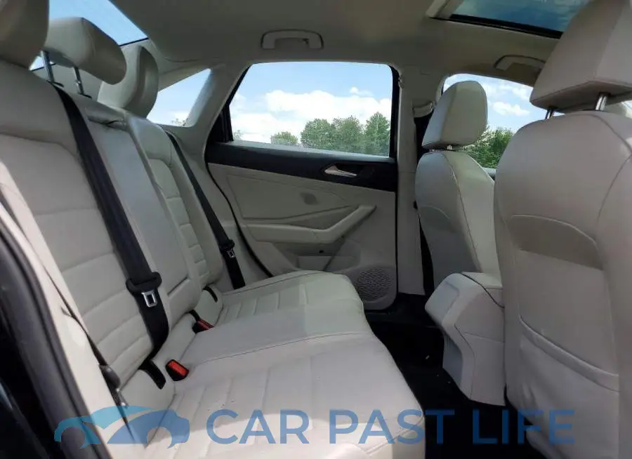 3VW7M7BU7PM029334# 10