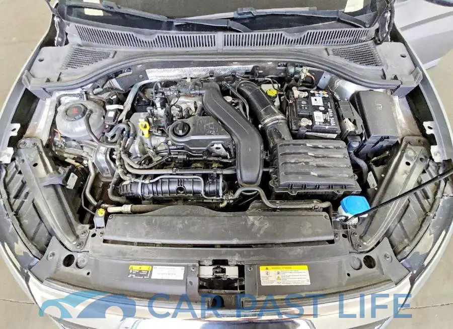 3VWCM7BU7NM005823# 11