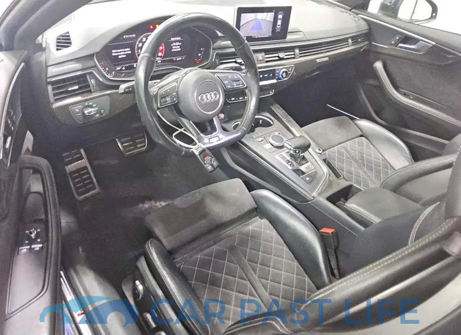 WAUP4AF51KA009425# 8