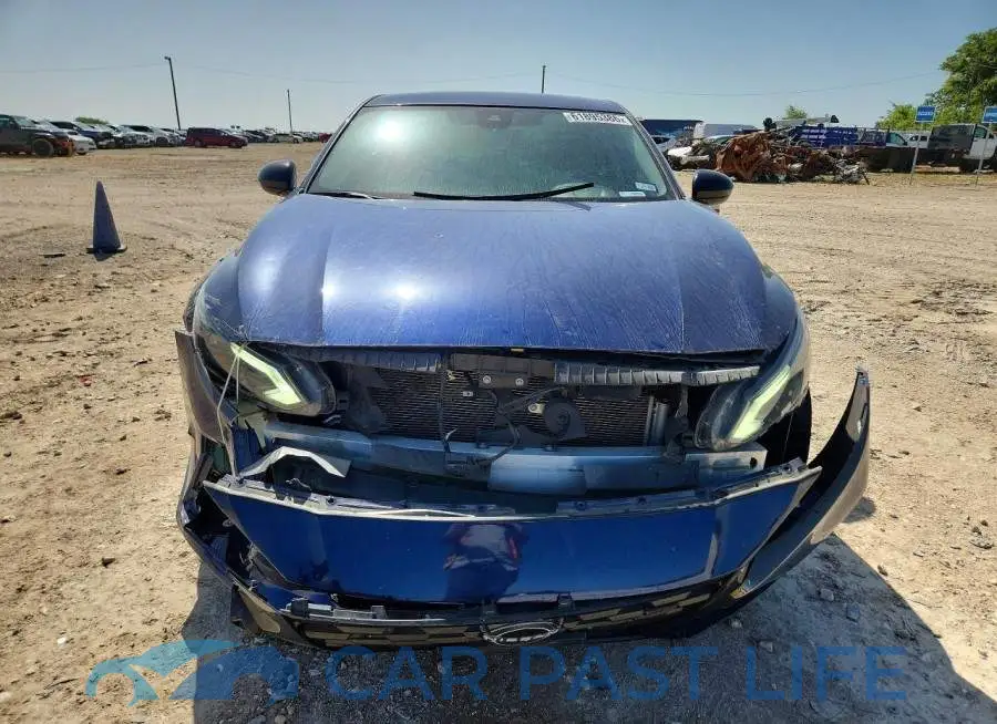 1N4BL4CV1PN331803# 5