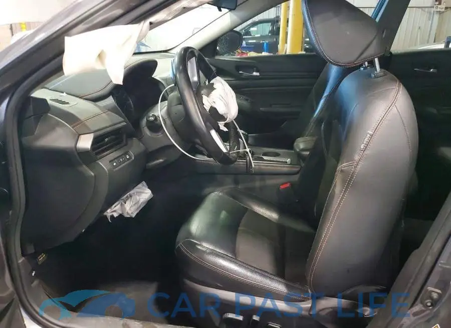 1N4BL4CV4KN319248# 7
