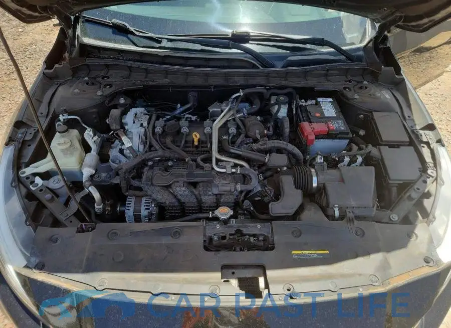 1N4BL4CV6MN409861# 11