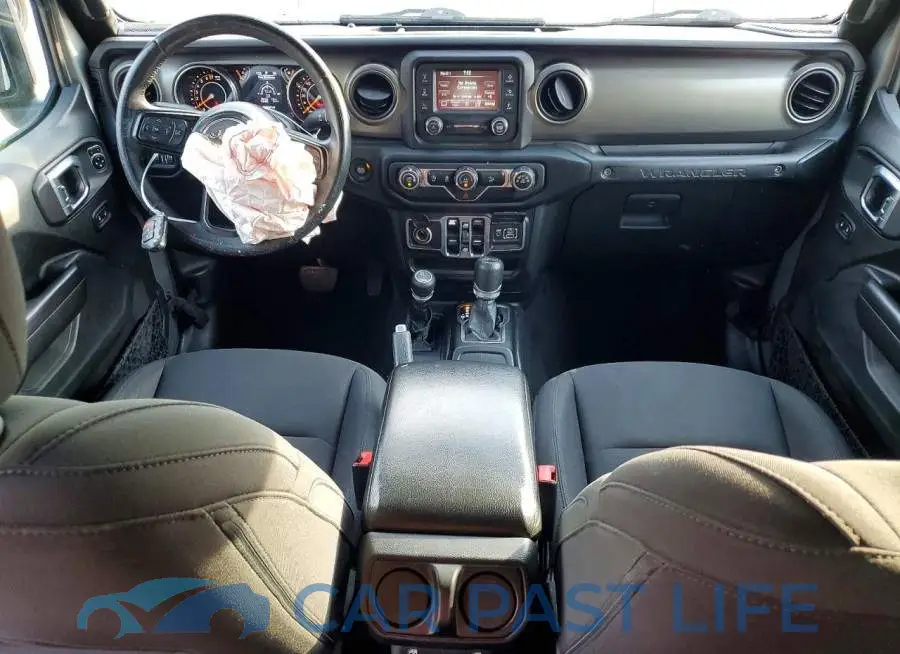 1C4HJXDG1JW120727# 8