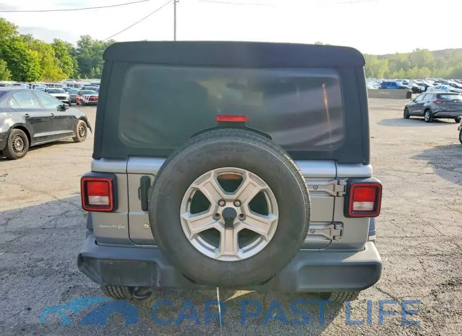 1C4HJXDG1JW120727# 6
