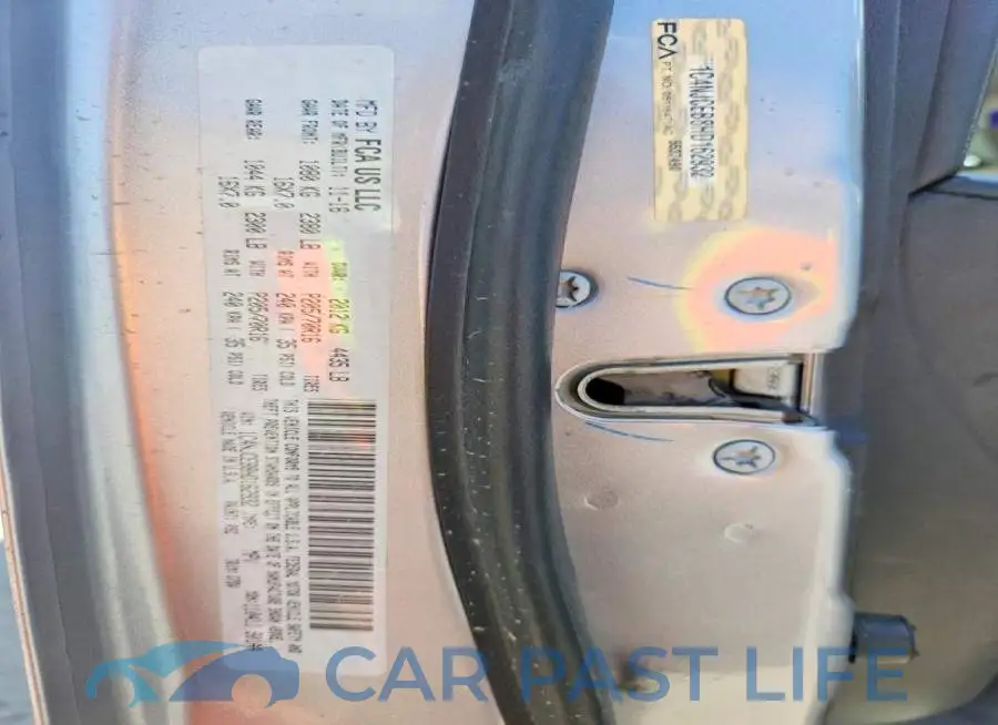 1C4NJCEB8HD162932# 12