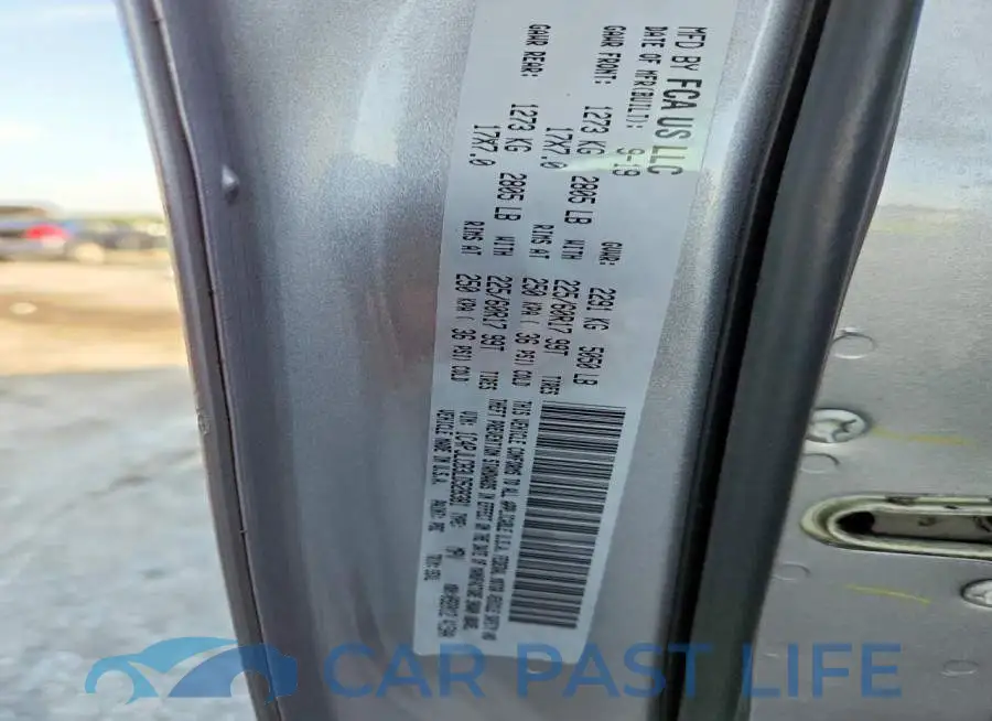1C4PJLCB3LD528381# 13