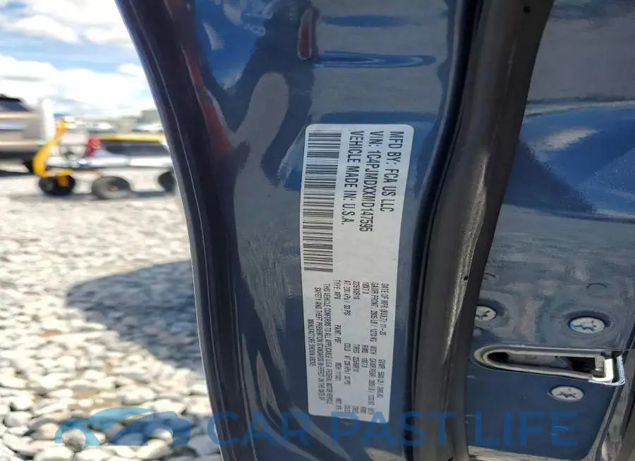 1C4PJMDXXMD147595# 12