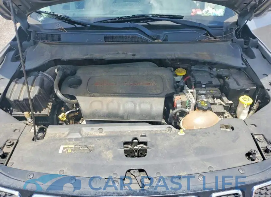 3C4NJCCB8JT406520# 12