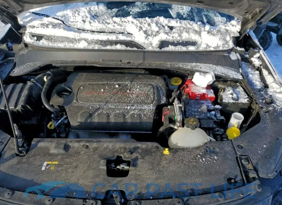 3C4NJDEB2MT521430# 11