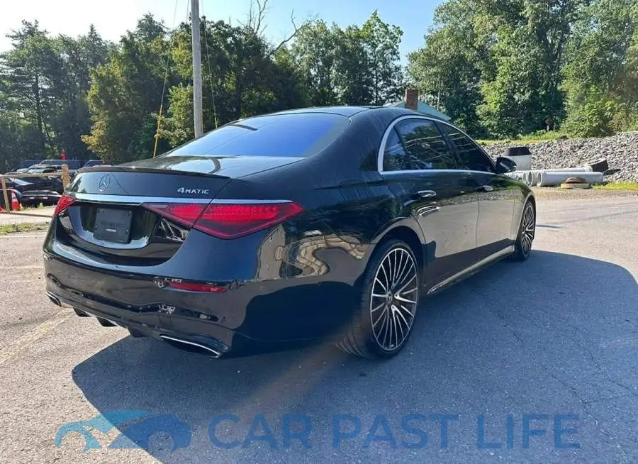 W1K6G7GB1NA111654# 3
